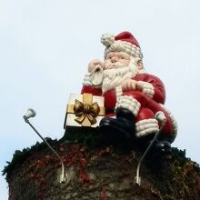 煙突上のサンタクロース