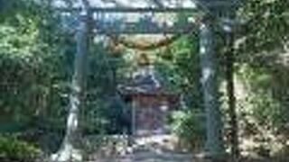 伊寶石神社