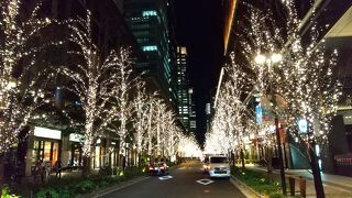 丸の内仲通りイルミネーション