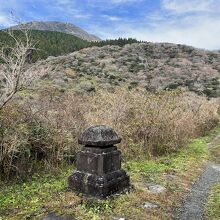 元箱根石仏群