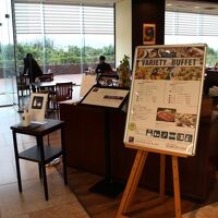 朝食のレストラン