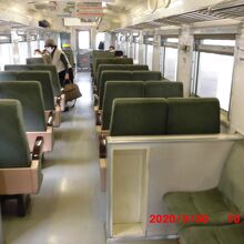 車内はガラガラだった