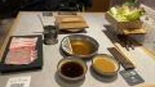 特選タンと熟成豚食べ放題飲み放題！