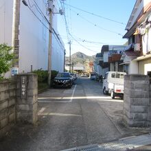 １．お寺正面入口