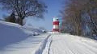 紋別灯台もある丘の公園