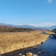 甲府盆地の果樹栽培を潤す一級河川