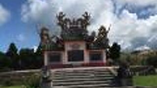 煌びやかだけど悲しい歴史のお墓