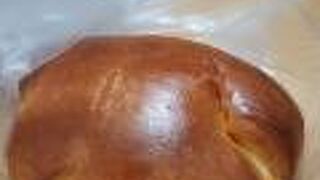 クリームパンも美味しい