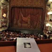 中央寄りの席で観ました！