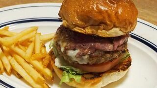 東京駅のエキナカでグルメバーガー