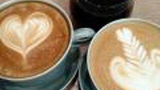 銀座シックスの地下にある