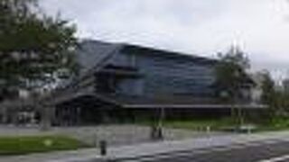 観光案内所もあります。