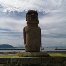モアイ像