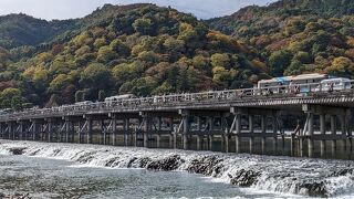 桂川に架かる橋