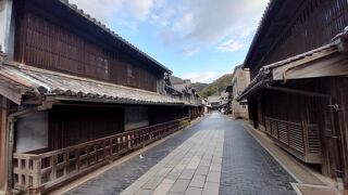 安芸の小京都と呼ばれた古い街並みはタイムスリップしたような気分を味わえます