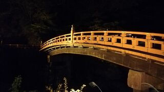 夜の神橋もキレイ