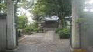 静寂な境内です。