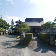 見所満載のお寺