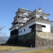 泊まれる天守閣が話題