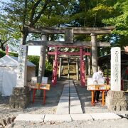 鶴ヶ城内の神社