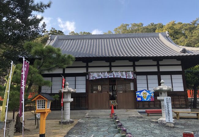 歴史ある和歌浦の神社