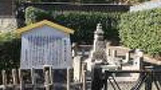 琴の名手であった小督