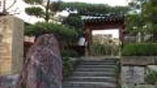 別名「おんめさま」