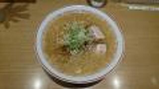 高レベルの味噌ラーメン