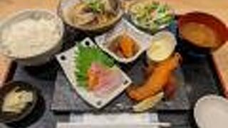 魚屋さんの居酒屋