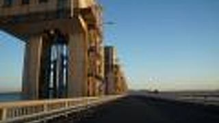 諫早湾を横断する快適ロード