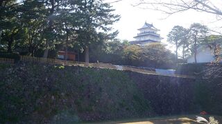 島原市街を見下ろすシンボル