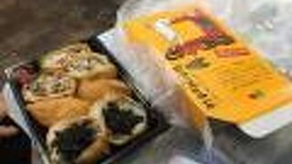 豊川稲荷の目の前