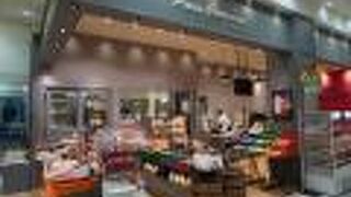 食パンの種類が多いのが特徴かな