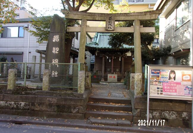 船橋本町にある守神です。