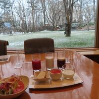 連泊しましたがメニューが３種類あるので、日替わりで食べました