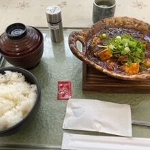 今回いただいたマーボー豆腐定食です。