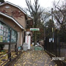 入り口の様子です。