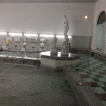ローマ風大浴場