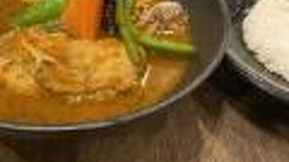 北海道名物スープカレーが食べられるお店