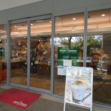 淡路夢舞台内のカジュアルレストラン By Teratanicho トムズスタジオ 淡路夢舞台店のクチコミ フォートラベル