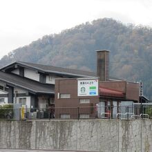 既存上り線SAの施設