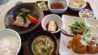 コスパ最高のヘルシー定食