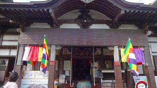 今や温泉だけが有名ですーー。