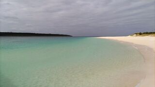 宮古空港に近い、綺麗な砂浜のビーチ