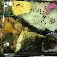 朝食の弁当