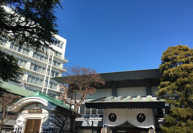 横型の本堂