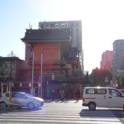 個人的には日本で一番有名な安産・子授け祈願の神様を祀っている神社と思います。