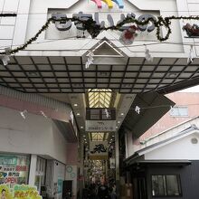 漢字だと「餅飯殿」なんですよね