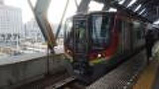 高知と岡山を結ぶ特急