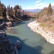 下に船乗り場があります。